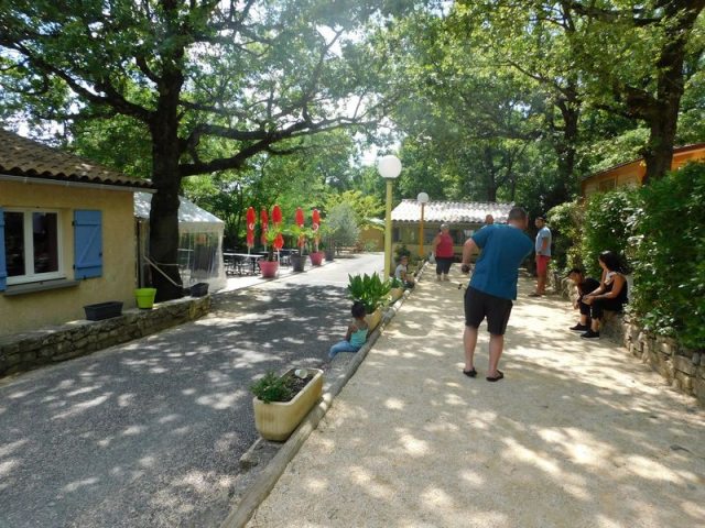 Camping les Chênes