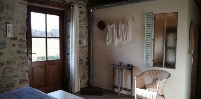 Interieur chambre d\'hôtes du petit Moras